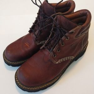 Women's Ariat boots 6.5